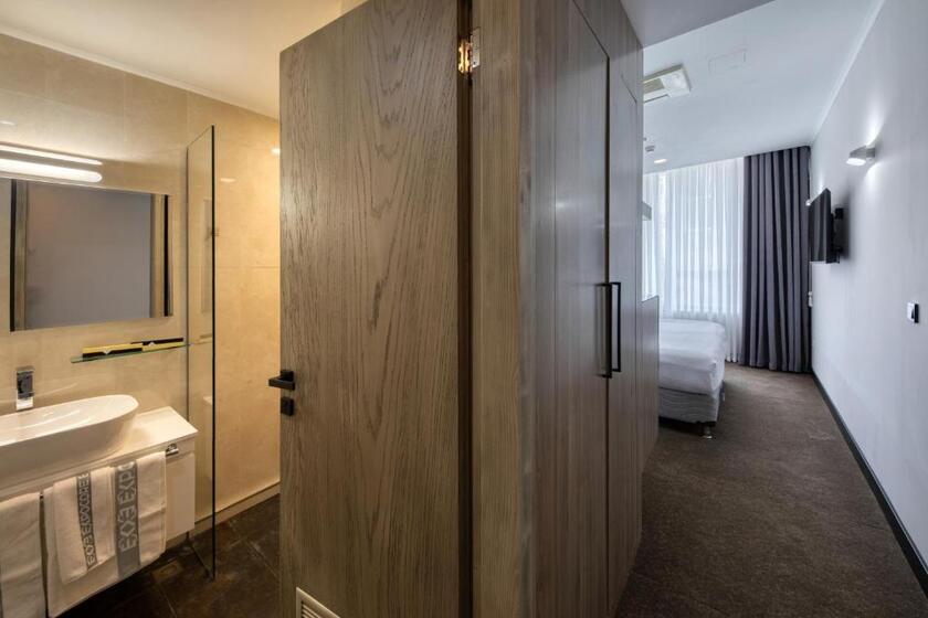 Expocore Hotel yerevan - room