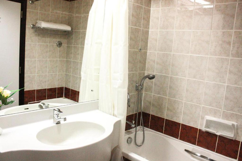 Knight Armour Hotel Dubai - Deluxe Single Room