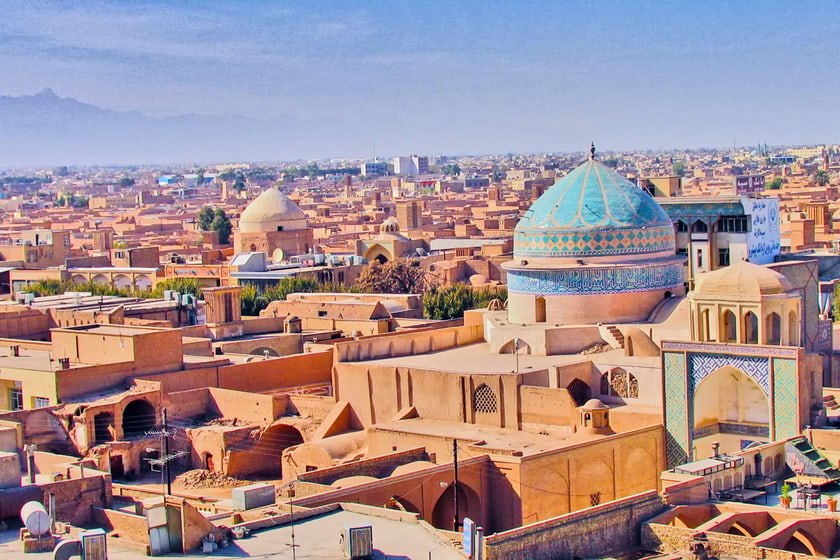 بافت تاریخی یزد. منبع عکس: وبسایت ویکی مدیا. عکاس: فرید عطار