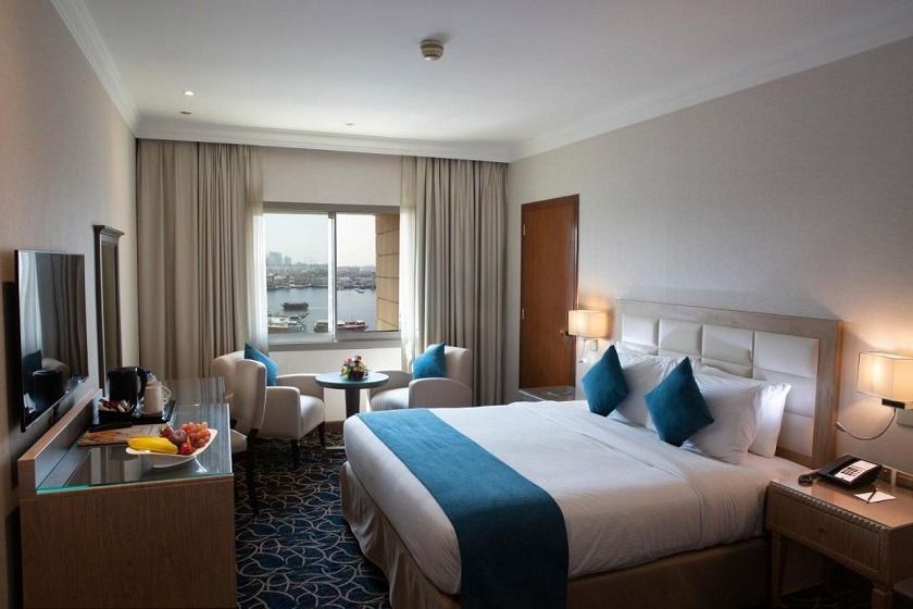 Carlton Tower Hotel Dubai - Deluxe Room with Creek View
