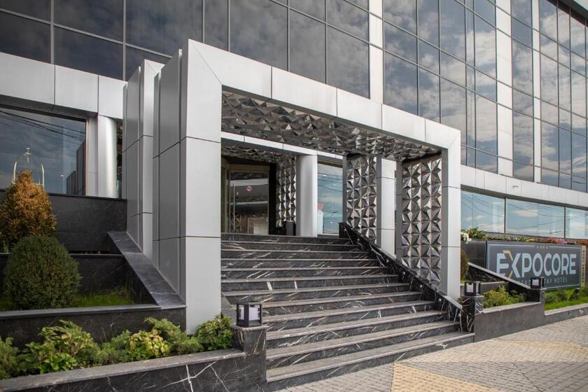 Expocore Hotel yerevan - facade