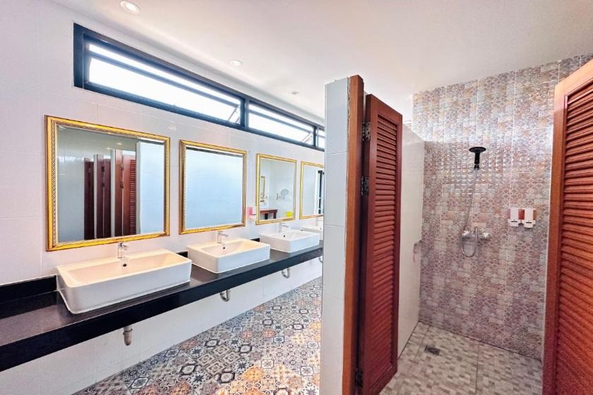 The Luna Phuket - Private Bunk Bed with Shared Bathroom