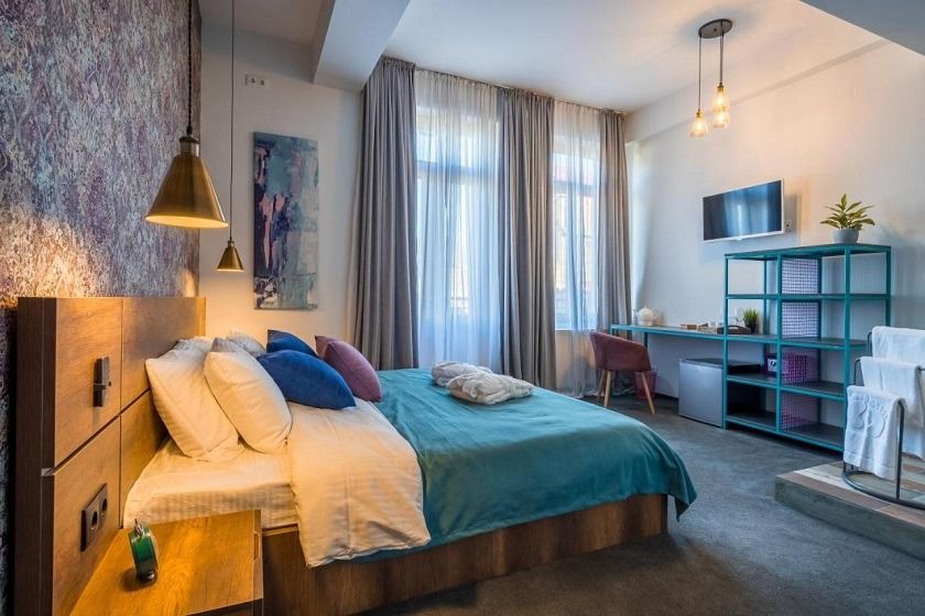 Redrum Tbilisi Boutique Hotel Tbilisi - Deluxe Double Room with Balcony