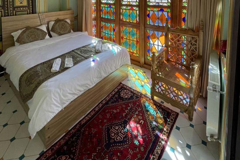اقامتگاه سنتی عمارت جهانشاهی شیراز - اتاق