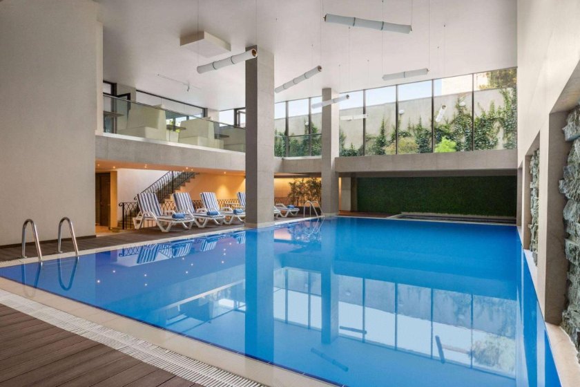 Ramada by Wyndham Tbilisi Old City Tbilisi - pool