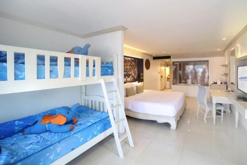 Novotel Phuket Resort Tbilisi - Family Room with One Queen Bed and One Bunk Bed