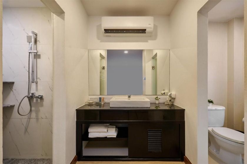 Nai Yang Beach Resort & Spa Phuket - Sea Turtle Suite