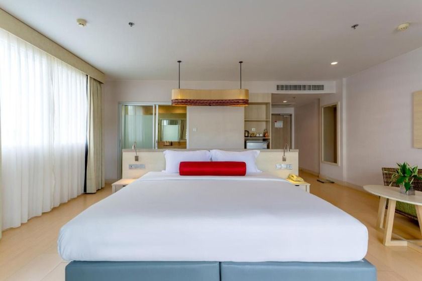 Ramada by Wyndham Phuket Deevana Phuket - Junior Suite with Terrace