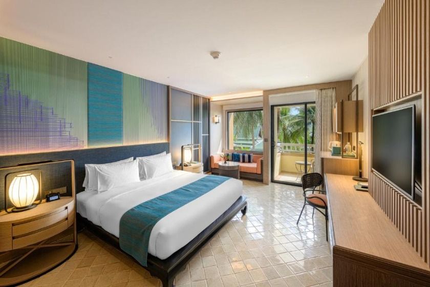 Holiday Inn Resort Phuket, an IHG Hotel Phuket - Premium Twin Room with Balcony and Pool View