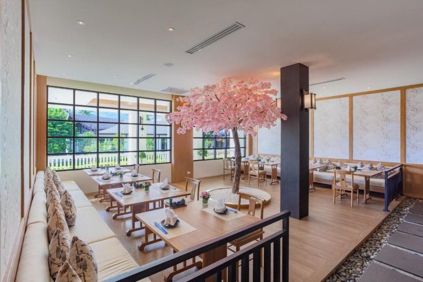 Diamond Cliff Resort & Spa - SHA Extra Plus Phuket - Restaurant