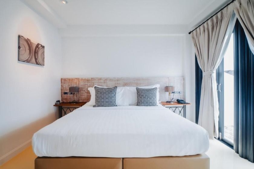 Xinlor House - Phuket Old Town Phuket - Deluxe Double Room with Balcony