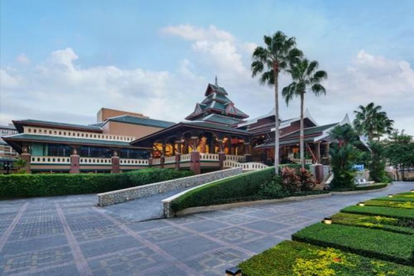 Novotel Phuket Vintage Park Resort Phuket - facade