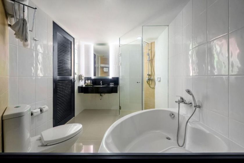 Novotel Phuket Vintage Park Resort Phuket - Deluxe King Room