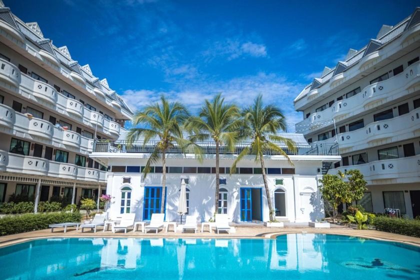 Blue Carina Hotel Phuket - pool