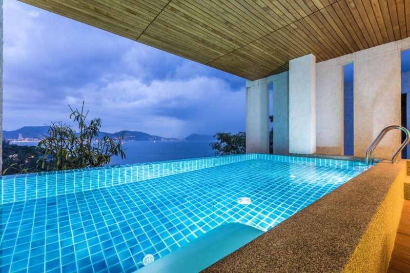 Wyndham Grand Phuket Kalim Bay Phuket - Pool Suite with Sea View