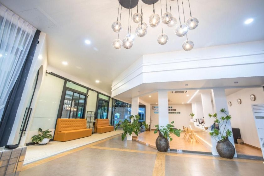 Blue Carina Hotel Phuket - lobby