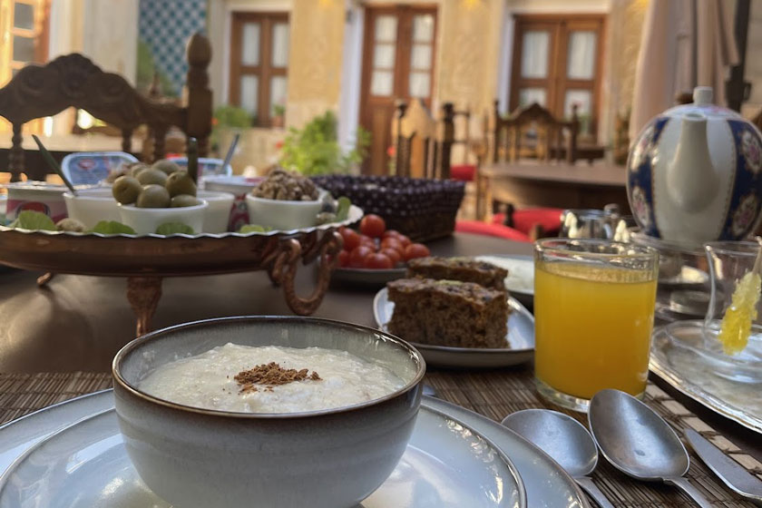 هتل خانه سنتی والاد شیراز - غذا و نوشیدنی