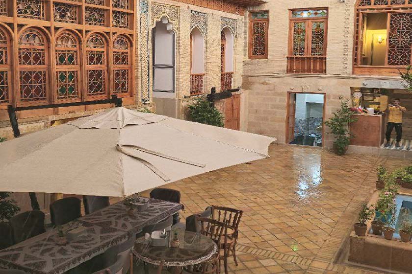 اقامتگاه سنتی عمارت جهانشاهی شیراز