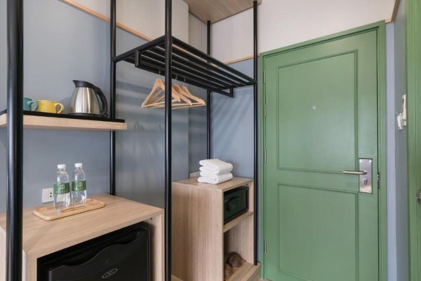 The Blanket Hotel Phuket Old Town Phuket - Deluxe King Or Twin with City View