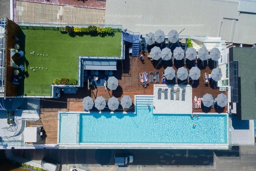 Hotel Clover Patong Phuket - SHA Plus Phuket - pool