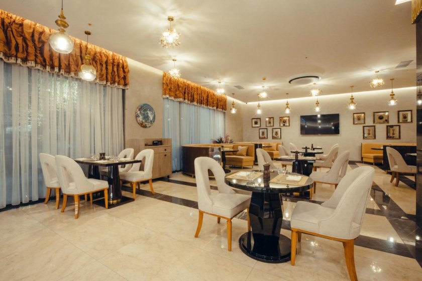 Marjan Plaza Hotel Tbilisi - restaurant