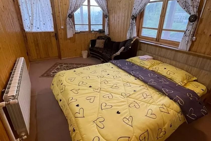 اقامتگاه بوم گردی بام گلسرک رشت - اتاق
