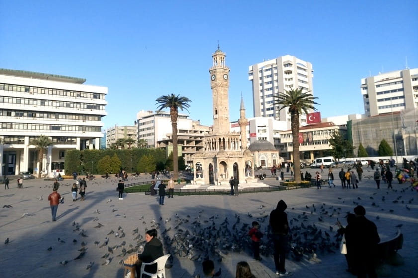 میدان کوناک. منبع عکس: Livetotravelandtaste.Com. عکاس: نامشخص