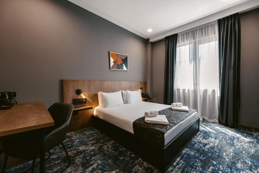 Hotel Splendid Tbilisi - Queen Room with Balcony