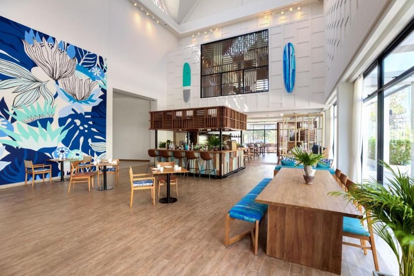 Outrigger Surin Beach Resort - SHA Extra Plus Phuket - lobby