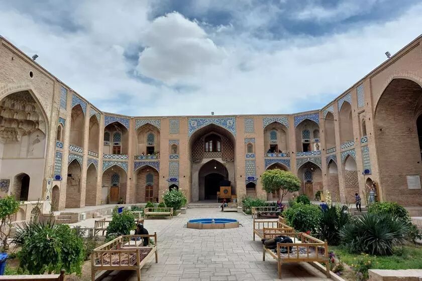 کاروانسرای گنجعلی خان. منبع عکس: ایرنا زندگی. عکاس: نامشخص