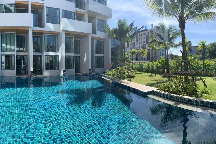 Atom Phuket Hotel -SHA Plus Phuket - pool