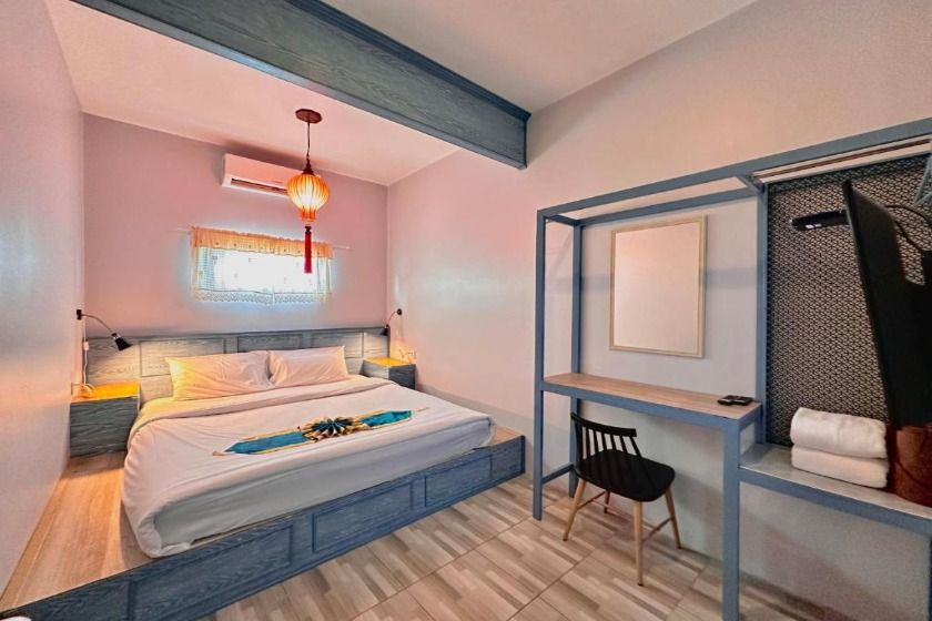 The Luna Phuket - Deluxe King Room with Shared Bathroom