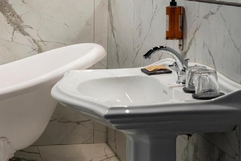 Unfound Door - Design Hotel Tbilisi - Deluxe Double or Twin Room with City View
