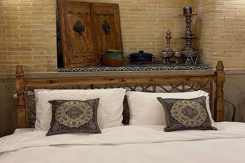 اقامتگاه سنتی عمارت جهانشاهی شیراز - اتاق رواق