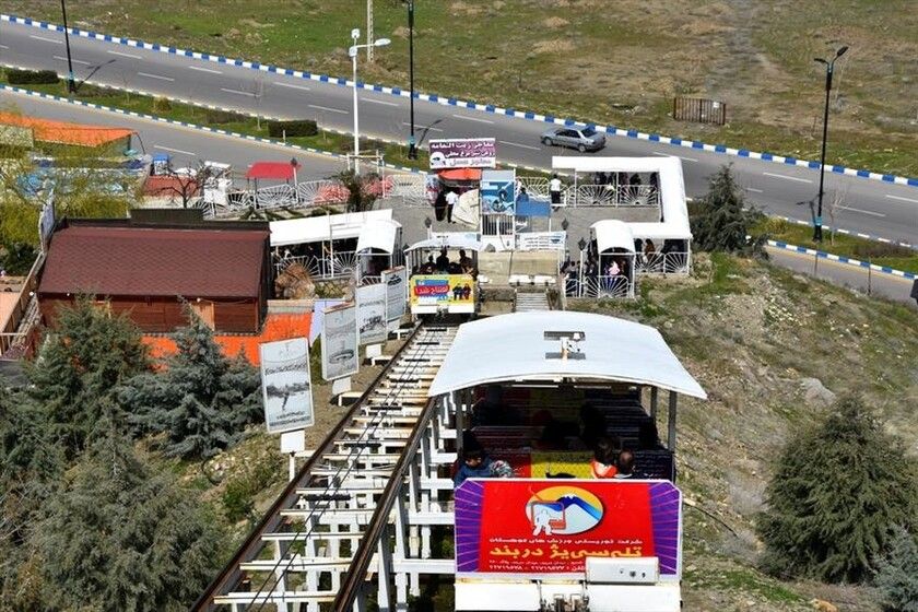 ترن چالیدره مشهد. منبع عکس: وبسایت: Lastsecond.ir، عکاس: نامشخص