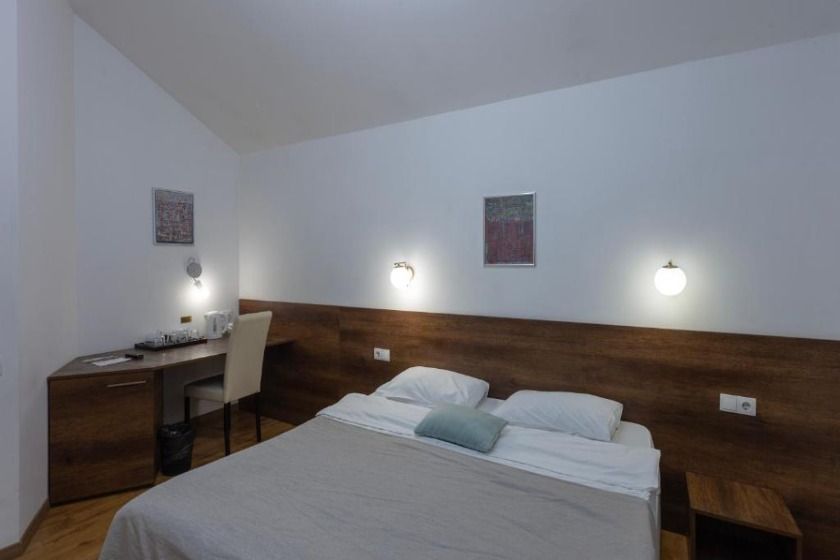 Alliance Hotel Tbilisi - Standard Quadruple Room