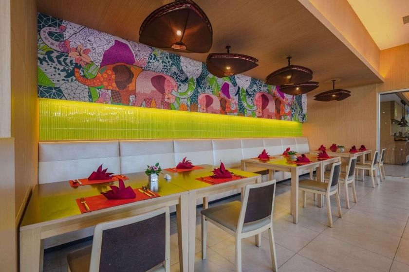 Ramada by Wyndham Phuket Deevana Phuket - restaurant
