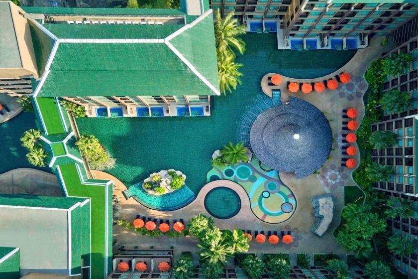 Novotel Phuket Vintage Park Resort Phuket - facade