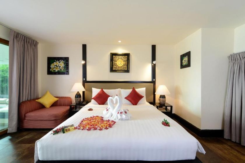  Andaman White Beach Resort Phuket - Villa with Private Pool - Beach Front