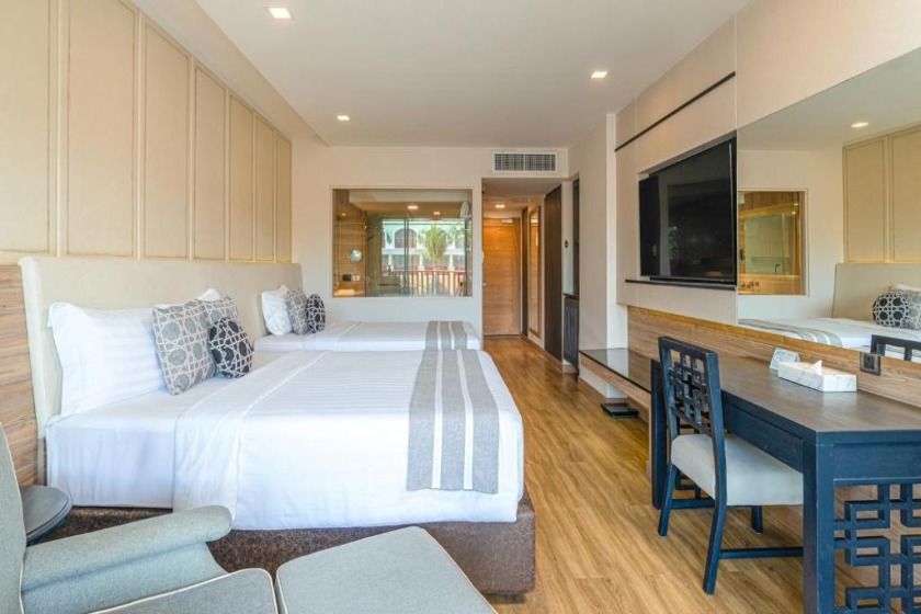 Phuket Graceland Resort and Spa Phuket - Deluxe Room