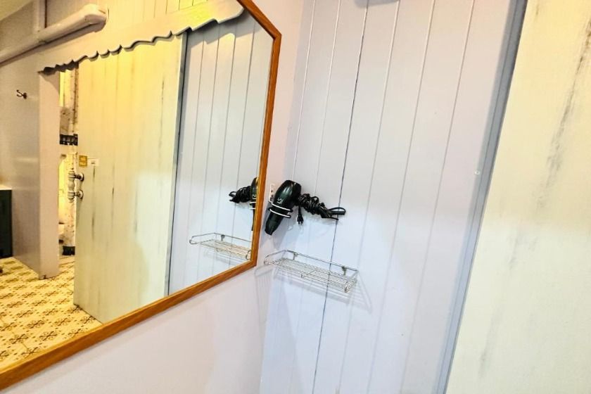 The Luna Phuket - Bed in 6-Bed Female Dormitory Room