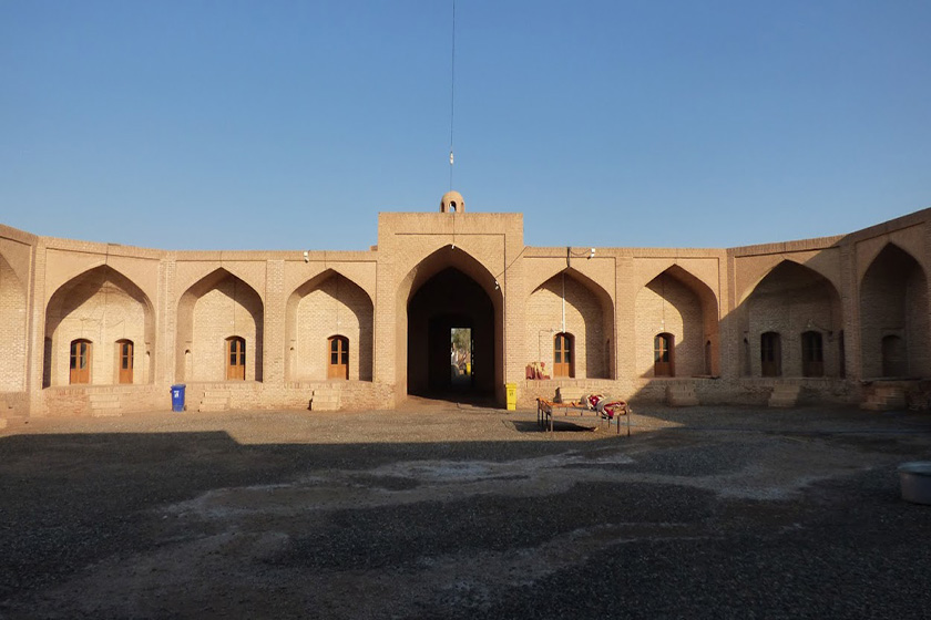 کاروانسرای مرنجاب. منبع عکس: گوگل مپ. عکاس: Koen