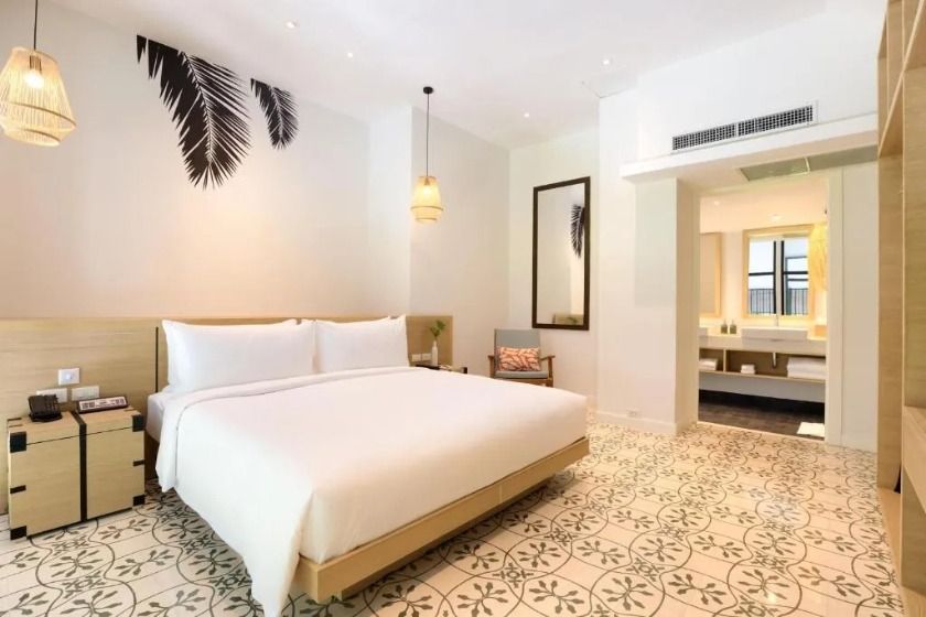 Outrigger Surin Beach Resort - SHA Extra Plus Phuket - Grand Surin Suite 1 King