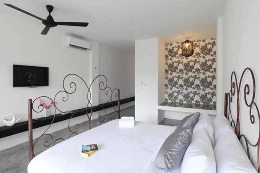 Surintra Boutique Resort Phuket - Grand Deluxe