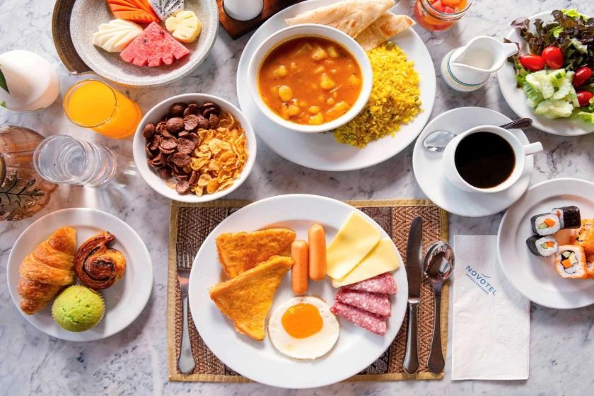 Novotel Phuket Resort Phuket - Food And Drink