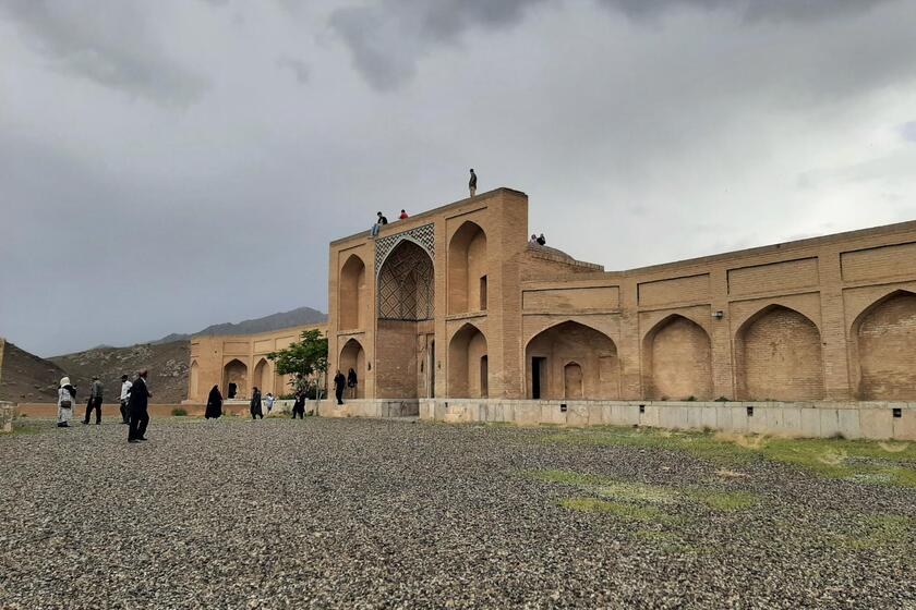 کاروانسرای گبر آباد قمصر. منبع عکس: نشان. عکاس: محمدرضا شایسته افخم