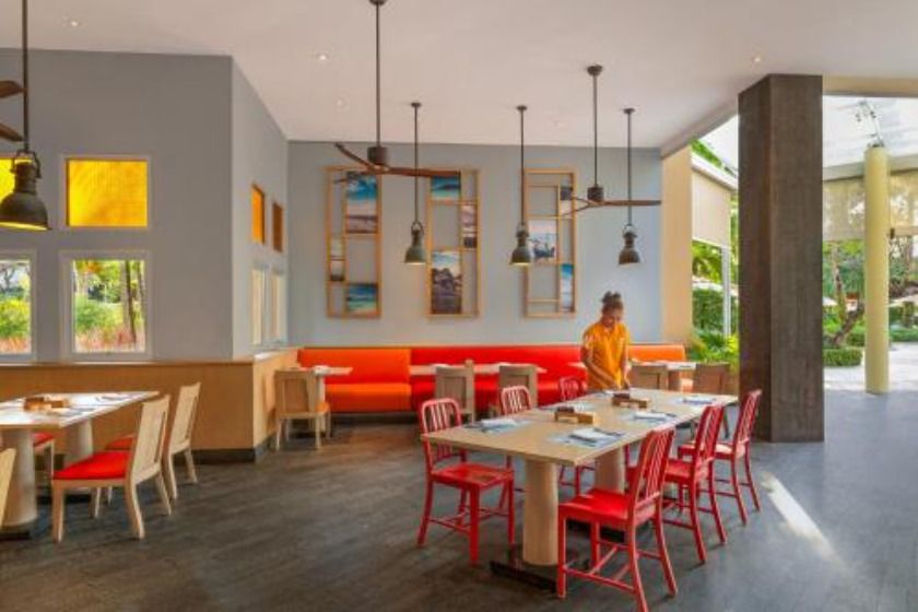 Holiday Inn Resort Phuket, an IHG Hotel Phuket - restaurant