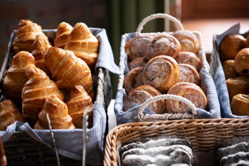 Ramada by Wyndham Tbilisi Old City Tbilisi - breakfast 
