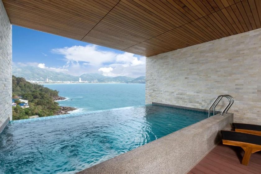 Wyndham Grand Phuket Kalim Bay Phuket - Pool Suite with Sea View