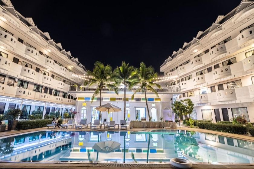 Blue Carina Hotel Phuket - facade